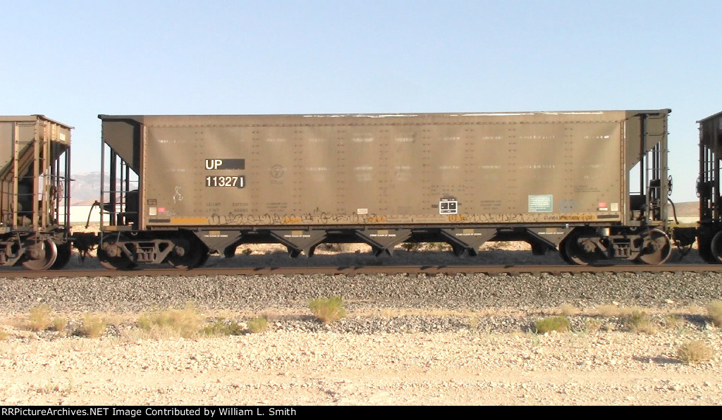 WB Unit Loaded Hooper Frt at Erie NV W-MdTrnSlv-Pshrs -57